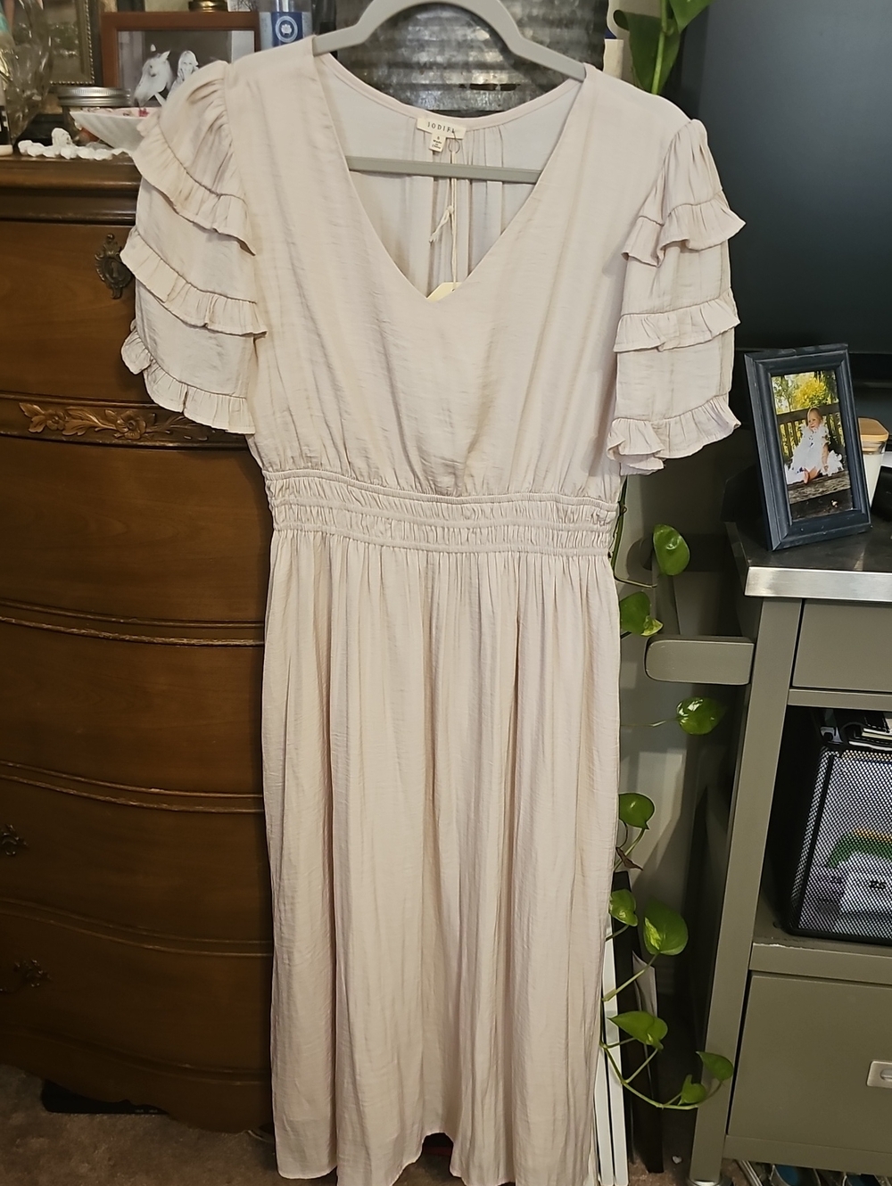 JODIFL Cream Ruffle Sleeve Maxi Dress